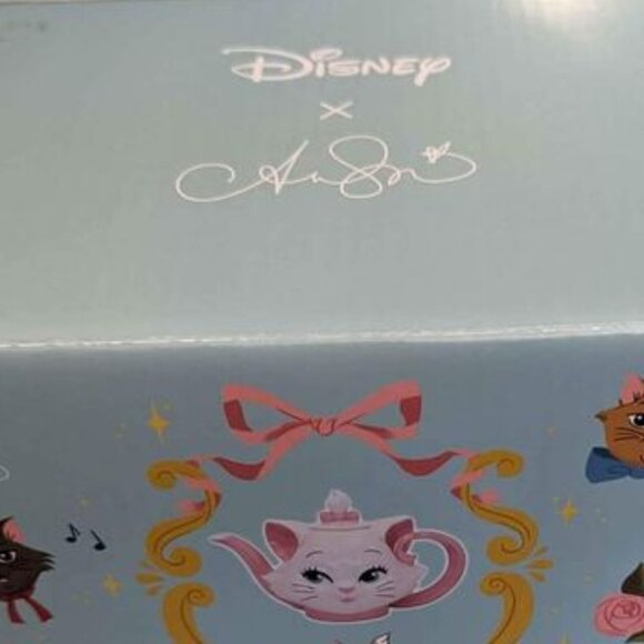 Disney The Aristocats Marie Figural Teapot with Lid by Ann Shen New with Box - Picture 8 of 9